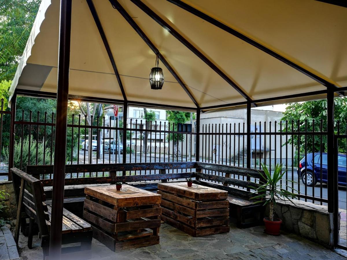 Paunovi Guest House Primorsko Dış mekan fotoğraf