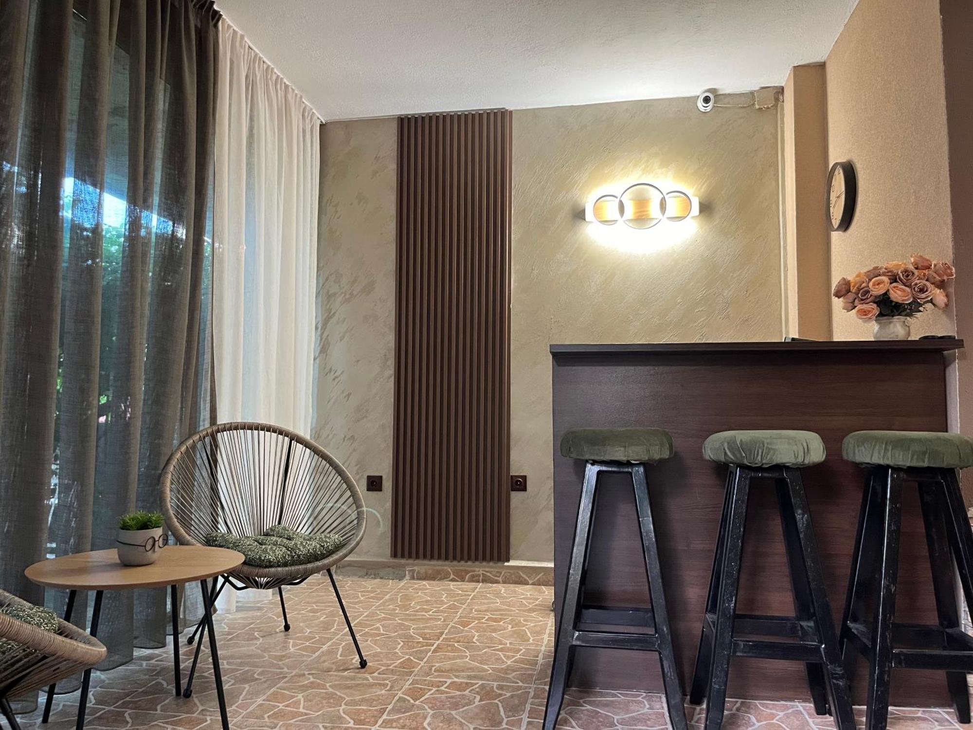 Paunovi Guest House Primorsko Dış mekan fotoğraf
