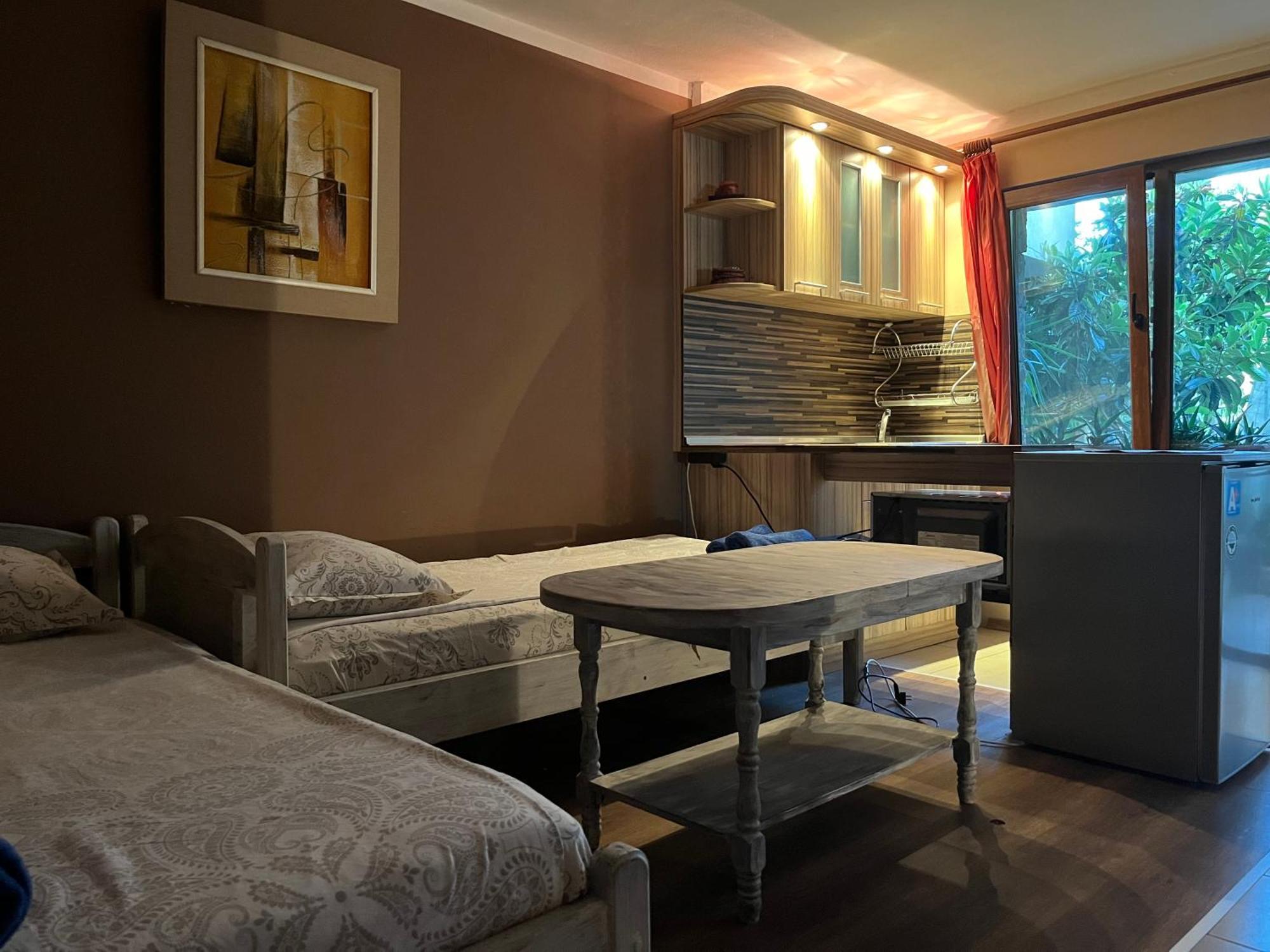 Paunovi Guest House Primorsko Dış mekan fotoğraf