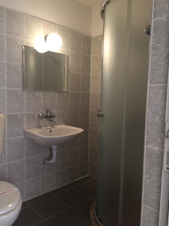 Paunovi Guest House Primorsko Dış mekan fotoğraf